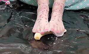 Girl Dripping Wax On Will not hear of Legs with an increment of Trample Banana - Foot Fetish